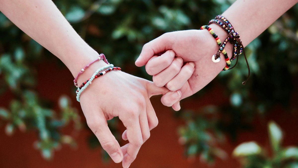 Friendship Day 2024: The Real Date Revealed - Is It 1st August or August 4?